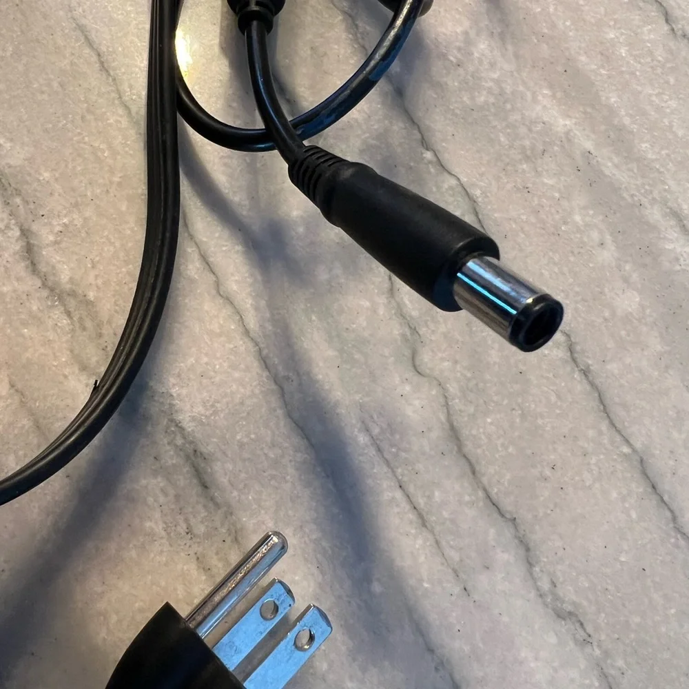 DELL charger